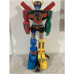 Voltron Giant Commander motorizado