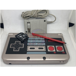 Consola Nintendo 3DS XL edición Retro NES